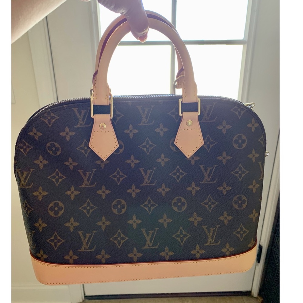 Pre-loved Louis Vuitton Alma PM Monogram
